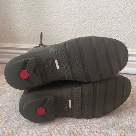 Tall army green Hunter Wellies/Rain boots - Picture 4 of 7